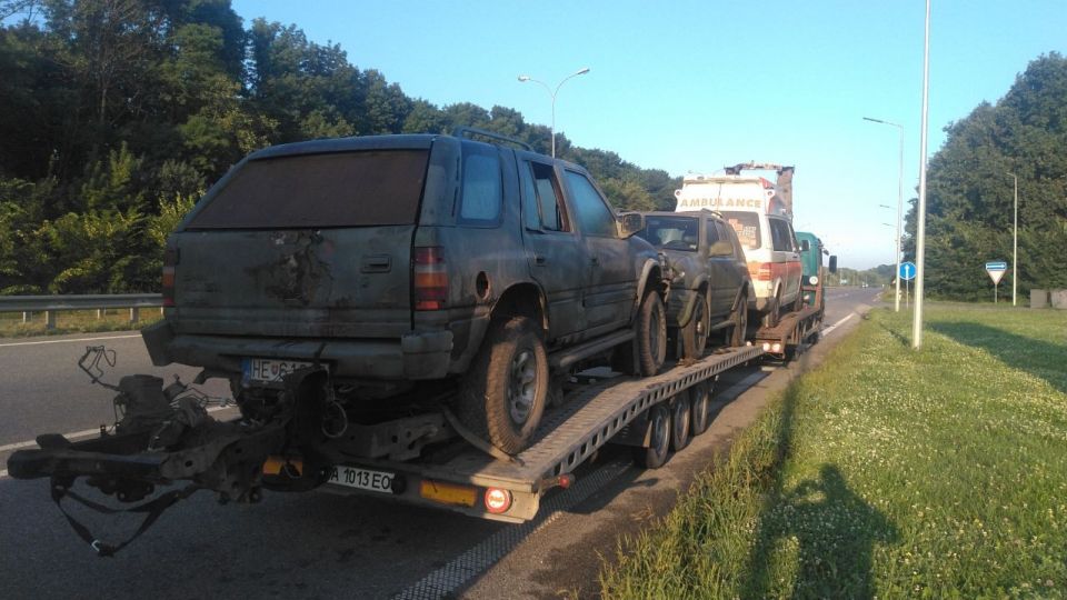 Евакуатор проспект Академіка Глушкова